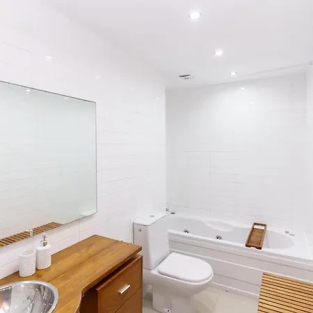 Apartment A&n