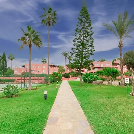 A&n Access With Pools & Terrace * ماربيا